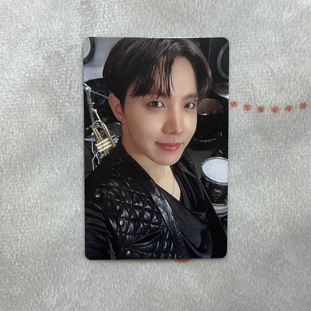 BTS MAP OF THE SOUL ON:E CONCEPT PHOTOBOOK ROUTE Hoseok JHope PC Photocard